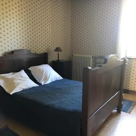 Maison Des Geraniums Trausse