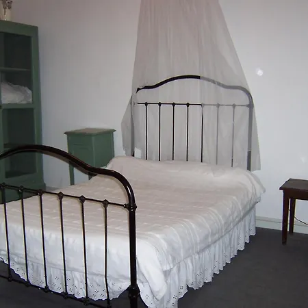 Maison Des Geraniums Holiday home Trausse